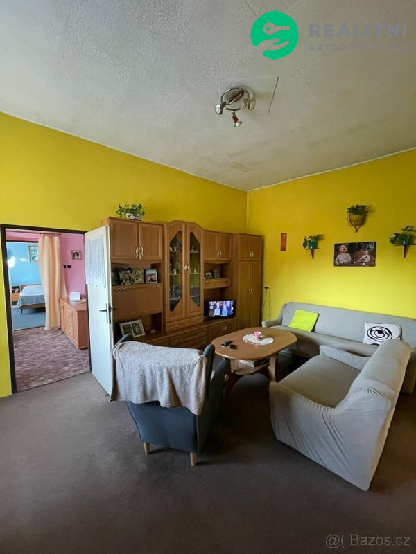 Prodej prostorného bytu 3+1( 92 m2 ) s garáží – Dubá - obrázek č.3