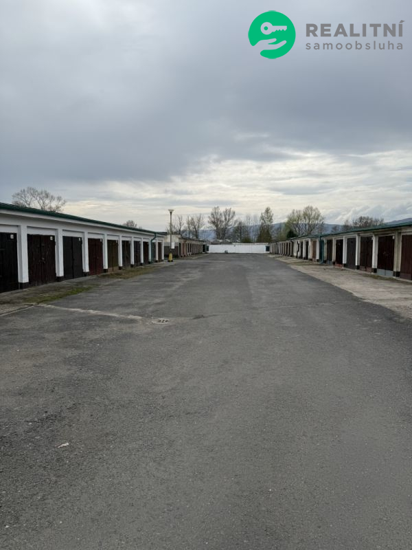 Zděná garáž 19 m² v Litvínově – suchá, udržovaná, připravena k využití - obrázek č.2