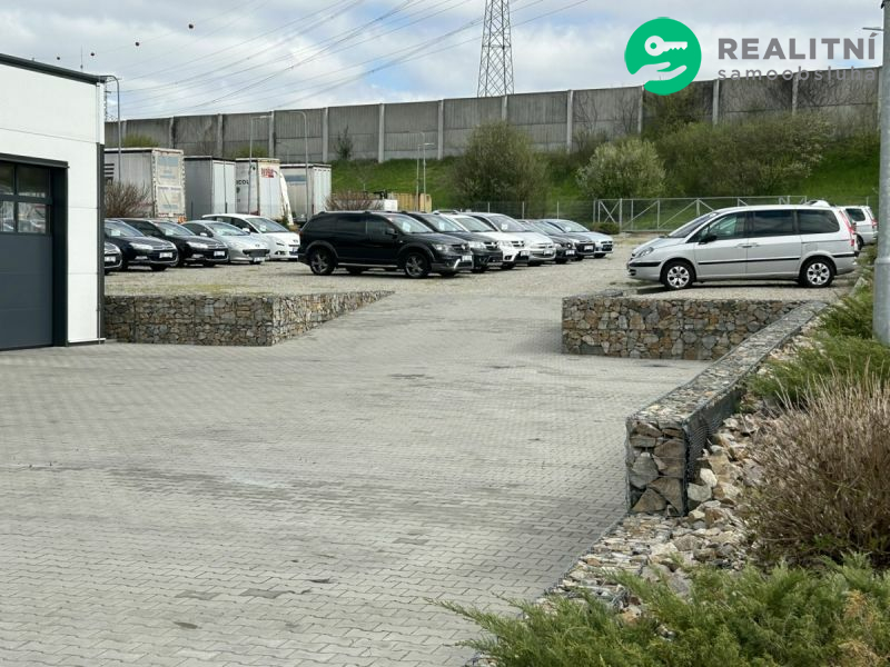 Novostavba haly, pozemek 3000m2, 8km od Brna, u D1 - obrázek č.3