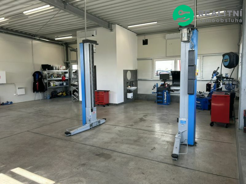 Novostavba haly, pozemek 3000m2, 8km od Brna, u D1 - obrázek č.16