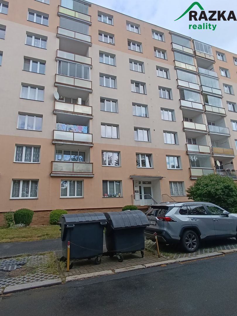 Byt 2+1 (60 m2) po rekonstrukci Sokolov, ul. Slavíčkova - titulní obrázek