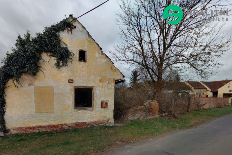 RD Lštění na Domažlicku, pozemek 471 m2 - titulní obrázek