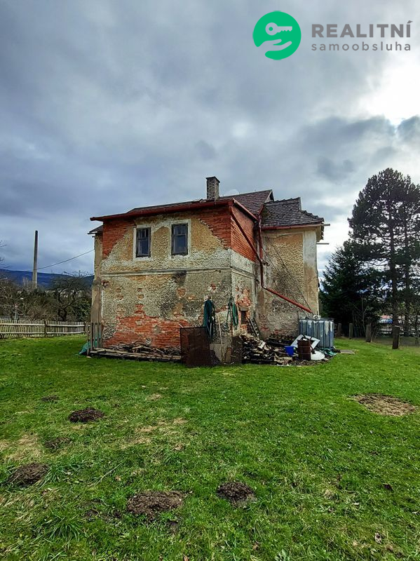 Prvorepubliková vila Nové Město pod Smrkem - obrázek č.8