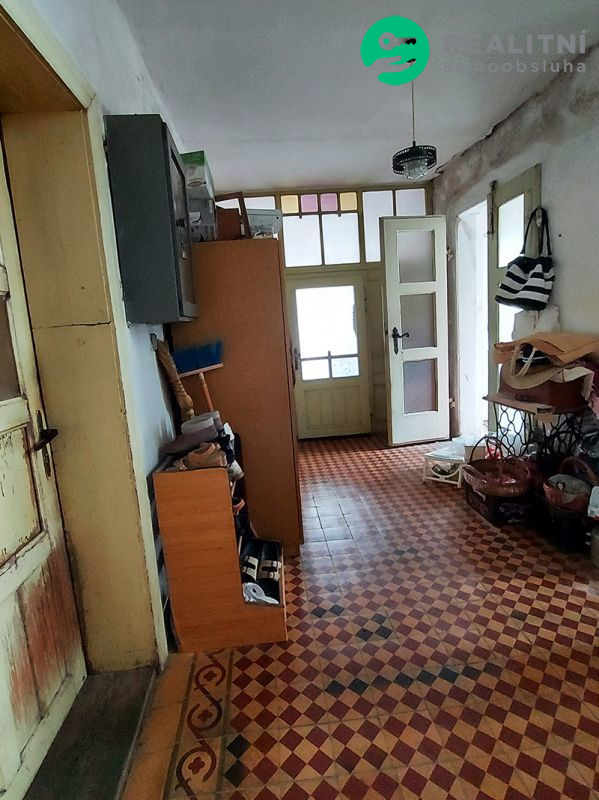 Prvorepubliková vila Nové Město pod Smrkem - obrázek č.12