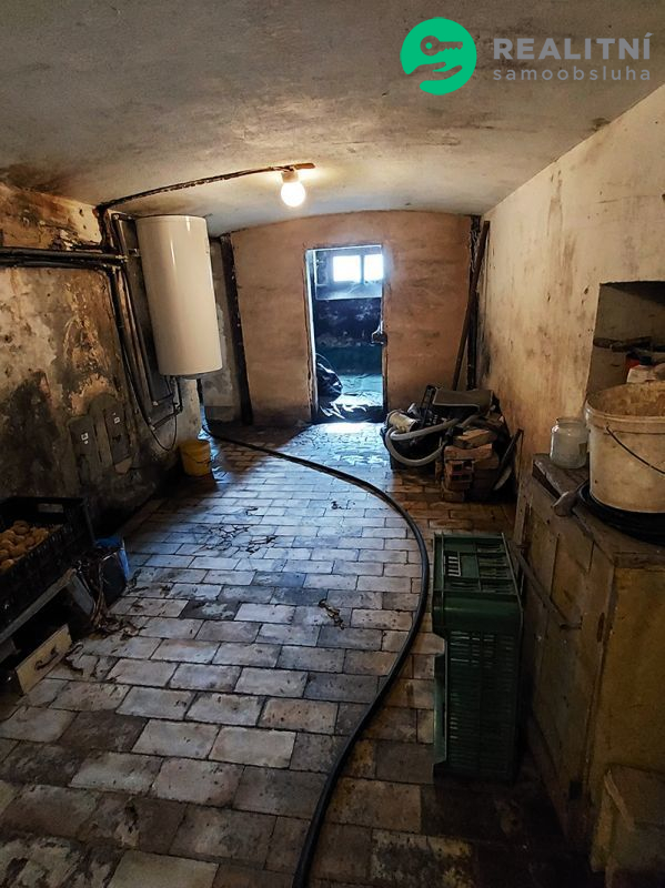 Prvorepubliková vila Nové Město pod Smrkem - obrázek č.14