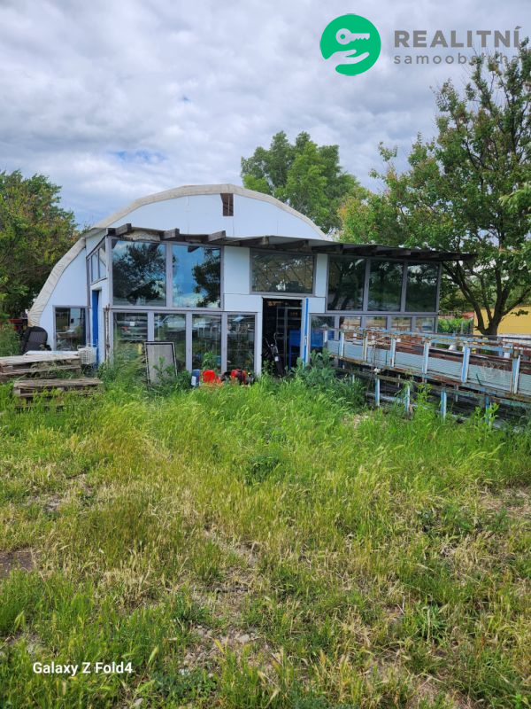 Prodej rezidenčního areálu 2 670 m² - obrázek č.17