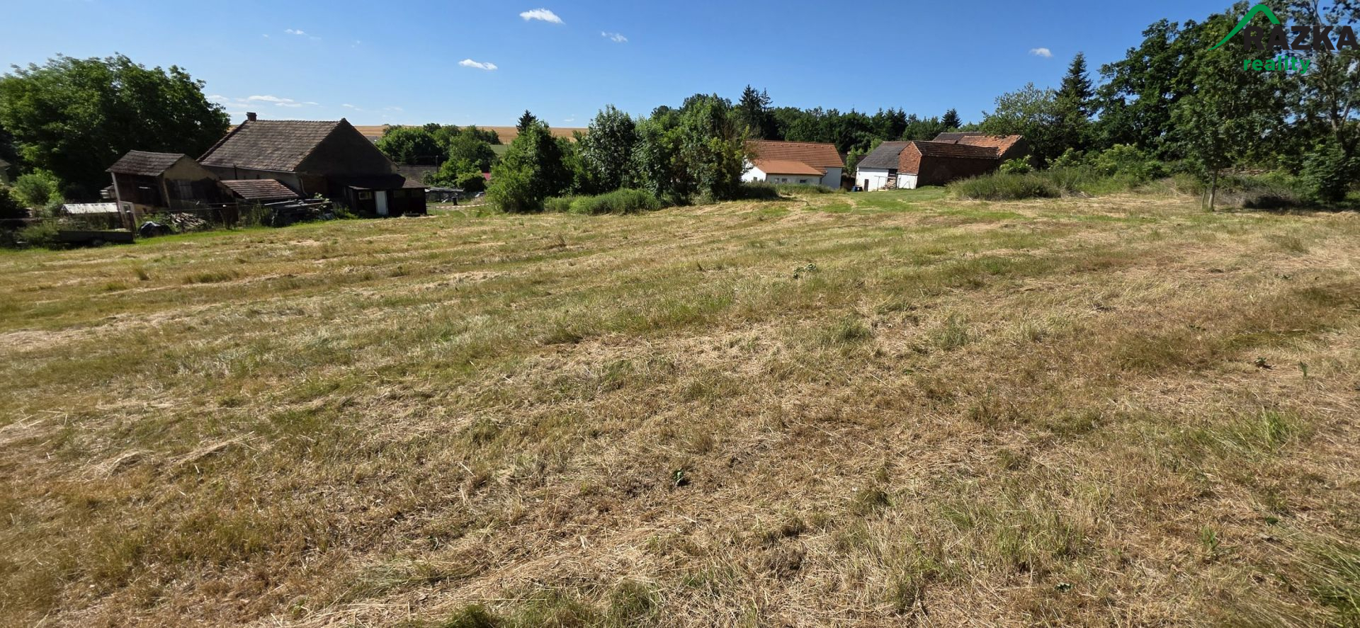 Stavební pozemek (1548m2) Sviňomazy, obec Trpísty - obrázek č.6