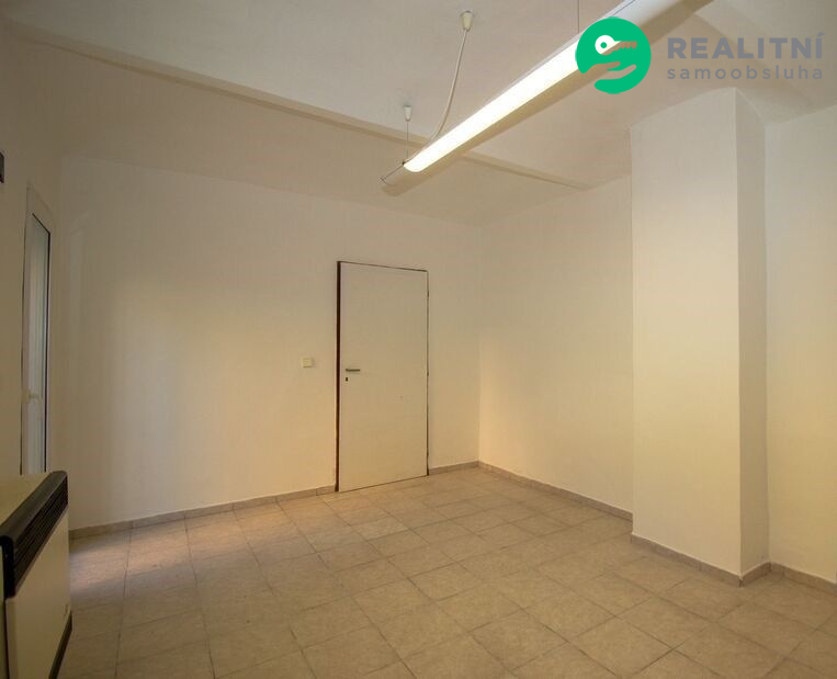 Komerční prostory Kostelec nad Labem - obrázek č.3