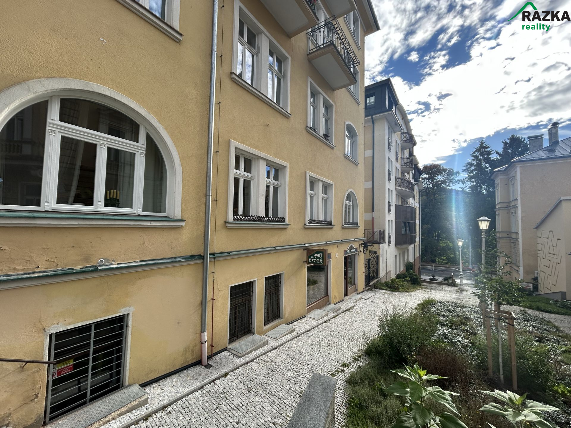 Prodej nebytového prostoru v centru Mariánských Lázní - obrázek č.8