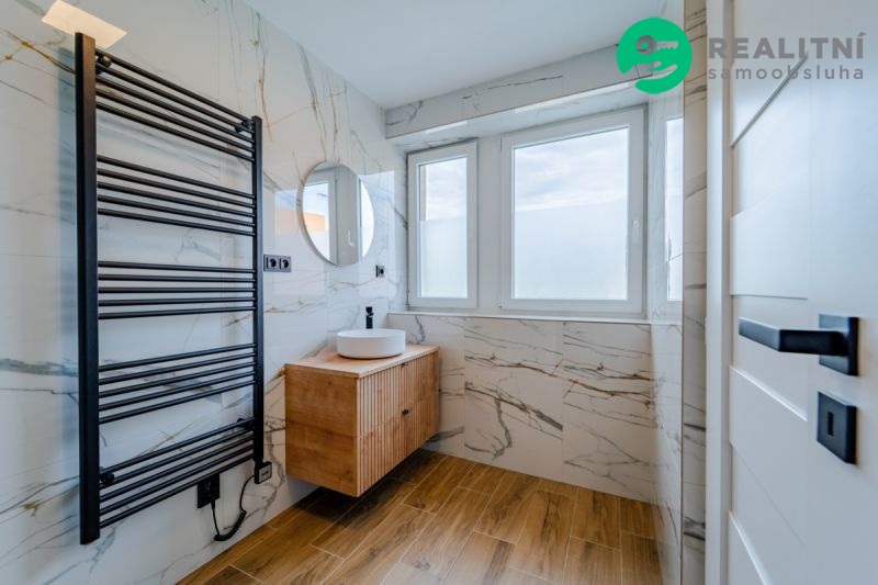Prodej moderního bytu  Opava, ulice Oblouková – - obrázek č.3