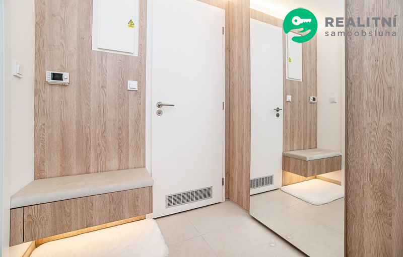 Byt 1+kk, Šenácká, Praha 4, 37m2 - obrázek č.8
