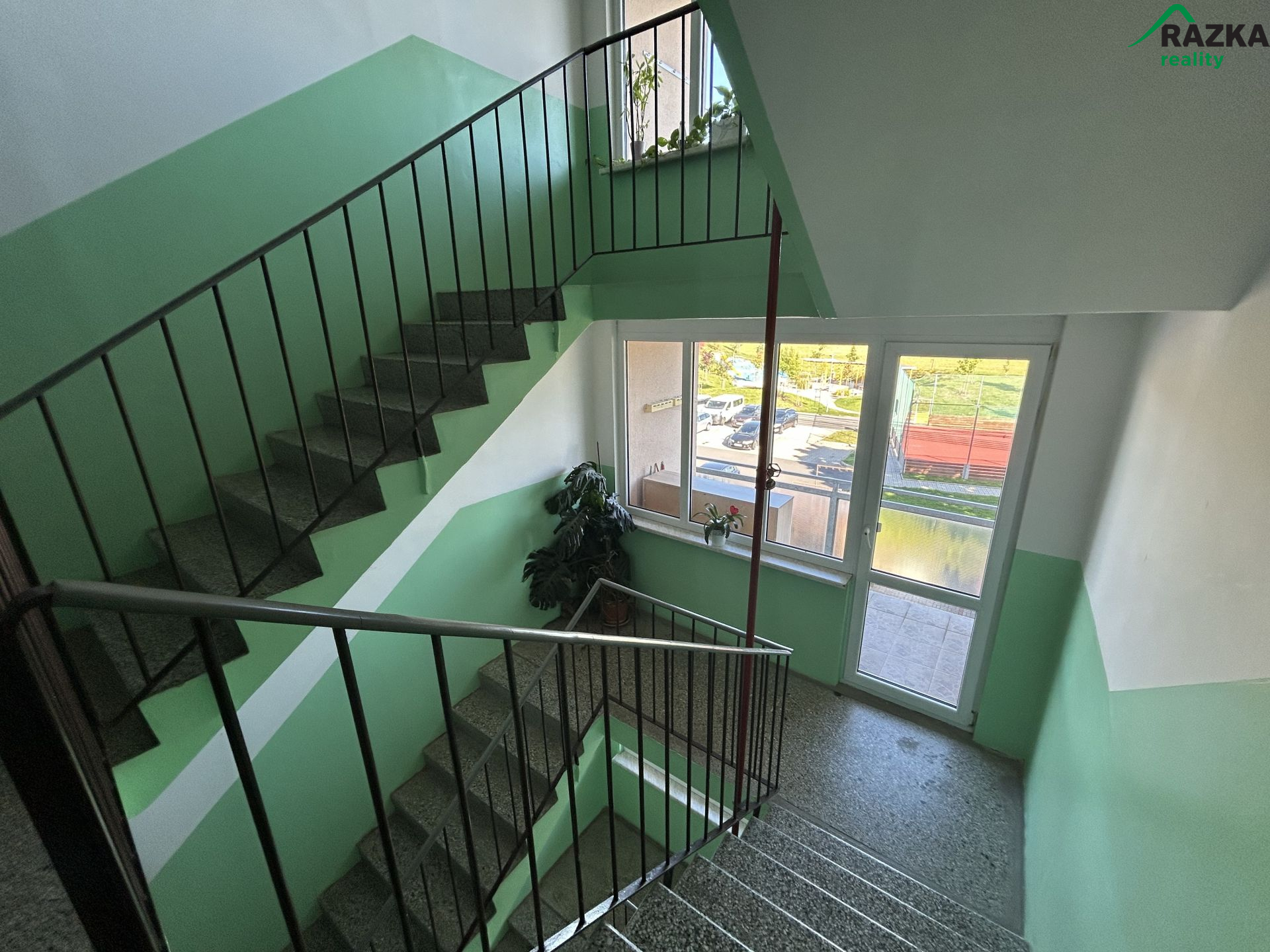 Prodej bytu 2+1 s lodžií - Bor- ul. Přimdská - obrázek č.21