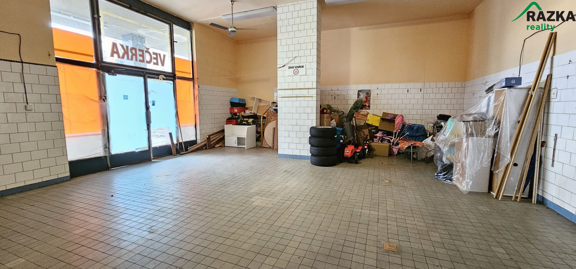 Pronájem nebytových prostor – Tachov, bývalé „Centrum“ - obrázek č.3