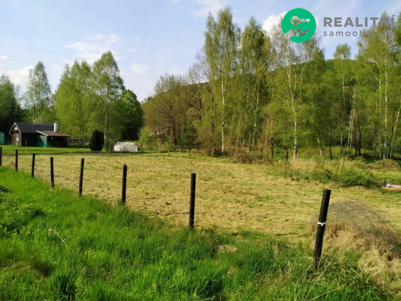 Stavební pozemek 963m² v obci Noviny pod Ralskem - obrázek č.3