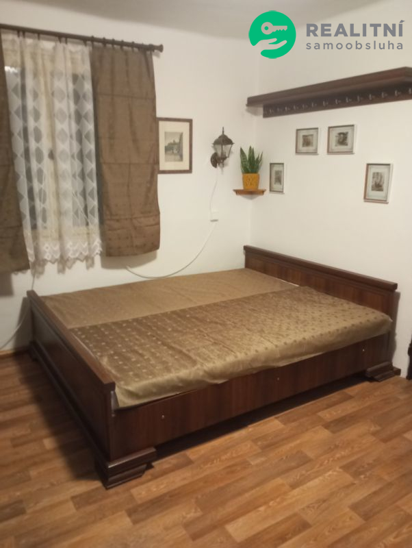 ideální polovina montovaného okálu - titulní obrázek