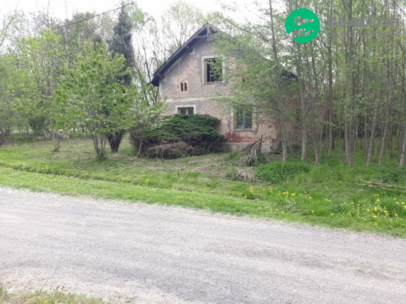prodej_stavebniho_pozemku_rusinmatejovice_okres_bruntal.