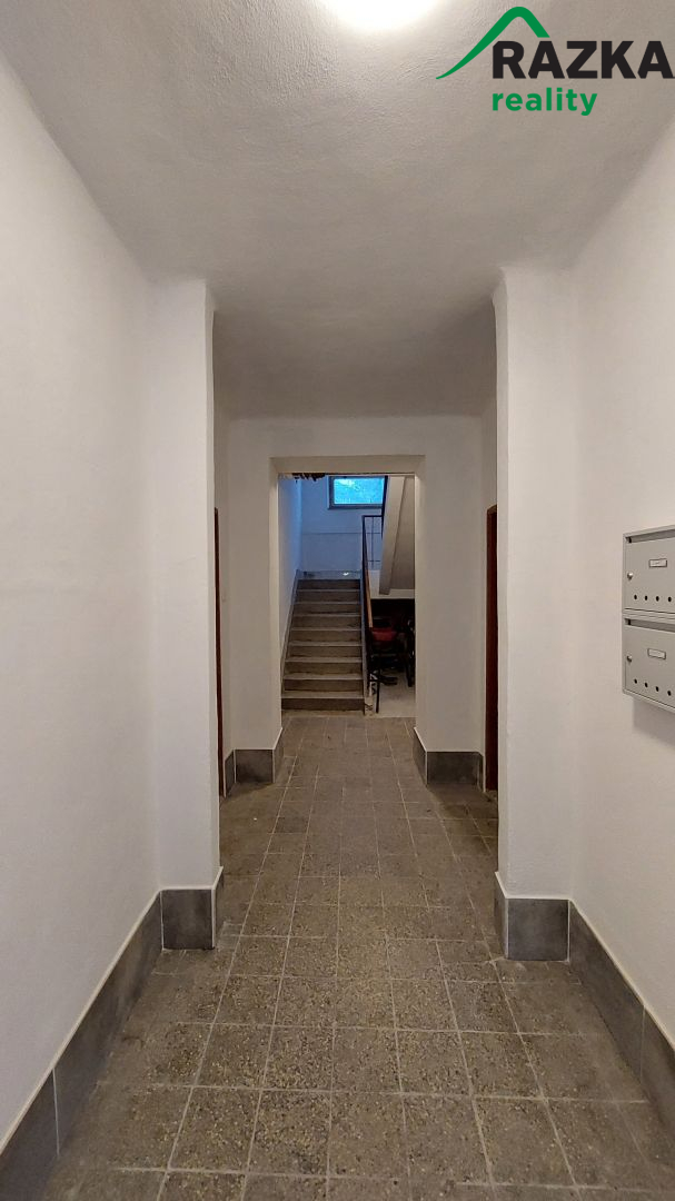 Prodej bytového domu v obci Třískolupy - obrázek č.8