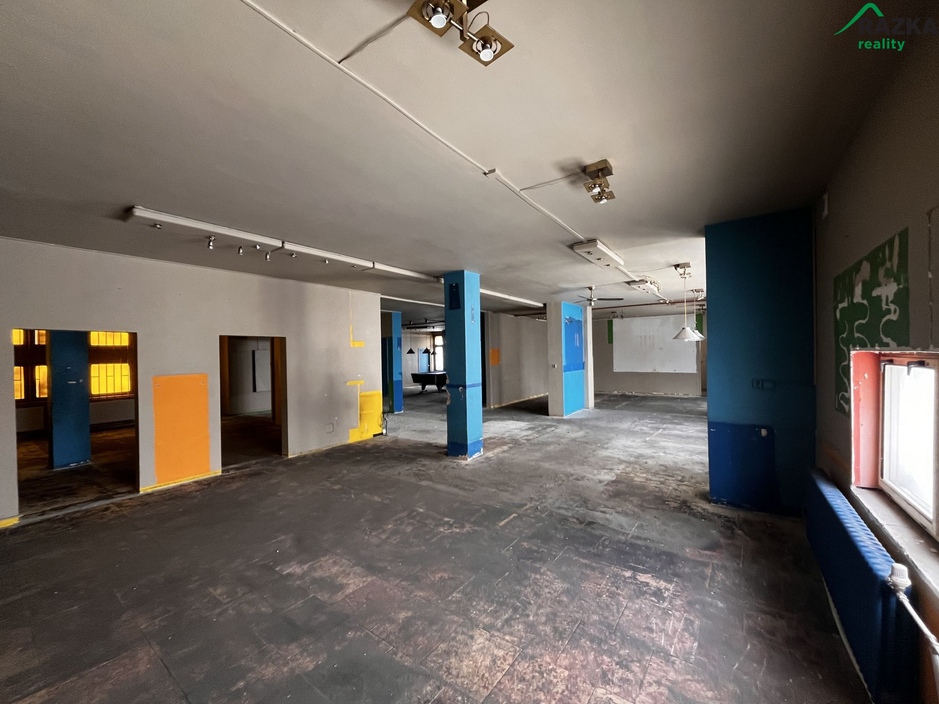 Pronájem komerčních prostor (291 m2) v Tachově, ul. J. Ziky - obrázek č.4