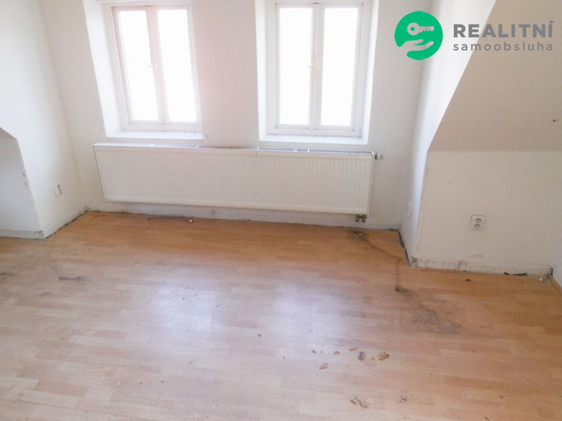 Vila 440 m2 v České Lípě, pozemek 1145 m2, na Slovance - obrázek č.8