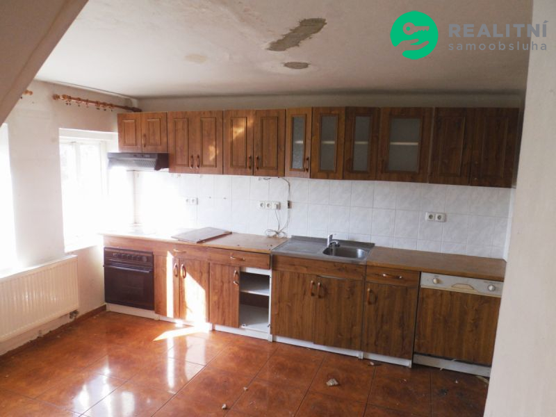 Vila 440 m2 v České Lípě, pozemek 1145 m2, na Slovance - obrázek č.9